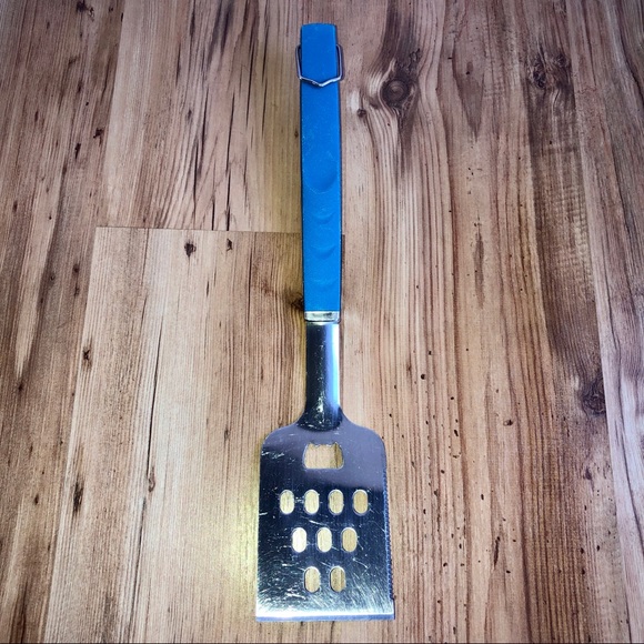 Grill Spatula Heavy Duty BBQ Tool - Picture 2 of 12